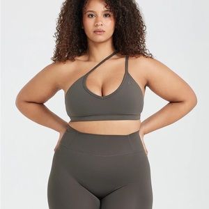 ONER ACTIVE DEEP TAUPE TIMELESS STRAPPY BRALETTE